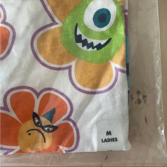 Disney Monsters, Inc Semi Crop Top Size - Medium - Picture 5 of 9